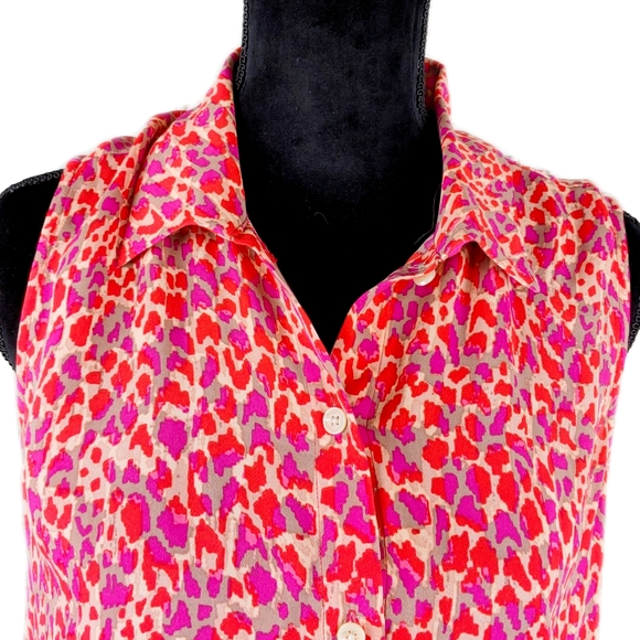 CAbi Wmns S Sleeveless Collared Button Down Red Purple 3270 Heartbreaker Blouse - Picture 4 of 9